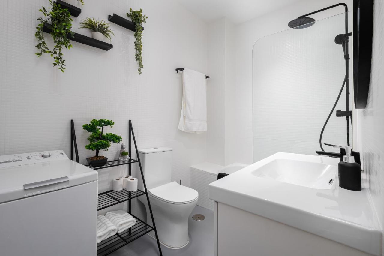 Central Studio Apartment マラガ エクステリア 写真